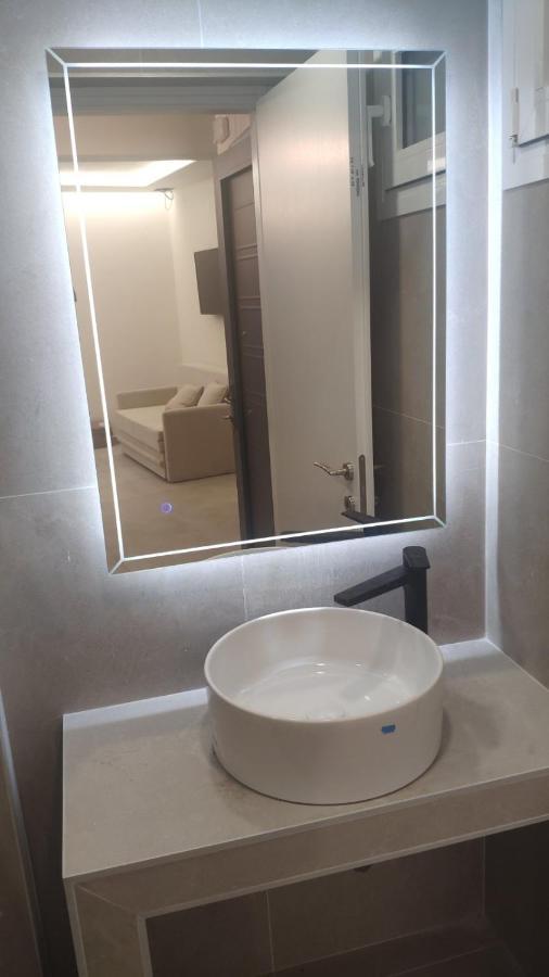 My Place Luxury Apartments Неос Мармарас Екстериор снимка