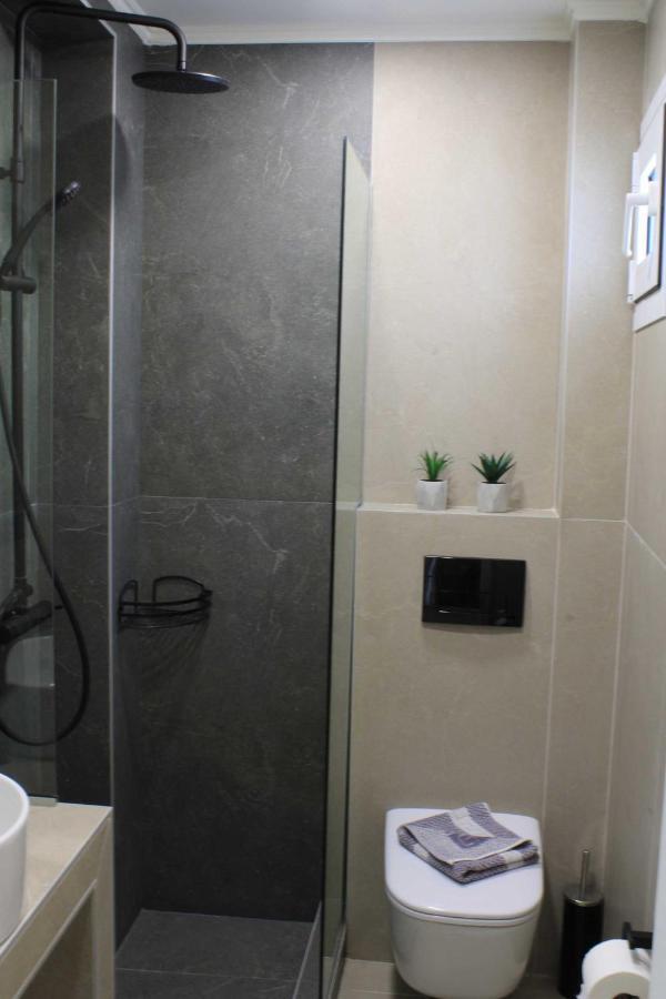 My Place Luxury Apartments Неос Мармарас Екстериор снимка