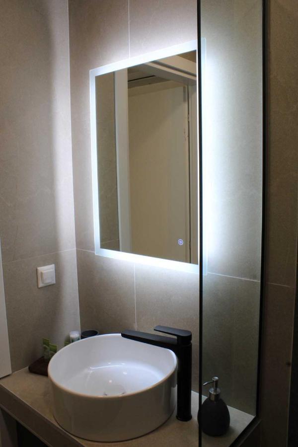My Place Luxury Apartments Неос Мармарас Екстериор снимка